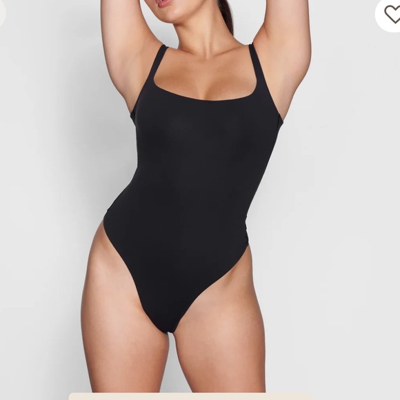Never worn skims onyx bodysuit never worn size XS - Picture 2 of 2
